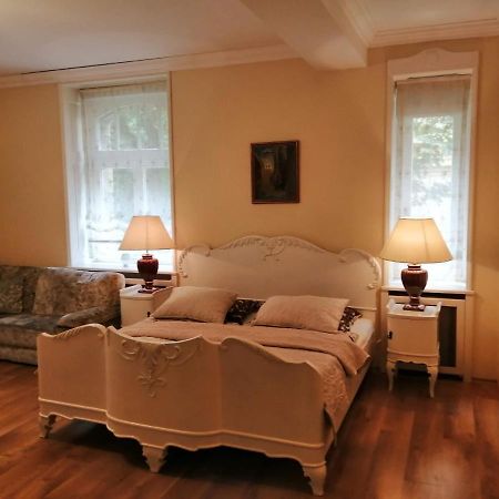 Apartmany Vila Liberty カルロヴィ・ヴァリ エクステリア 写真