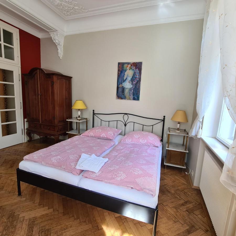 Apartmany Vila Liberty カルロヴィ・ヴァリ エクステリア 写真