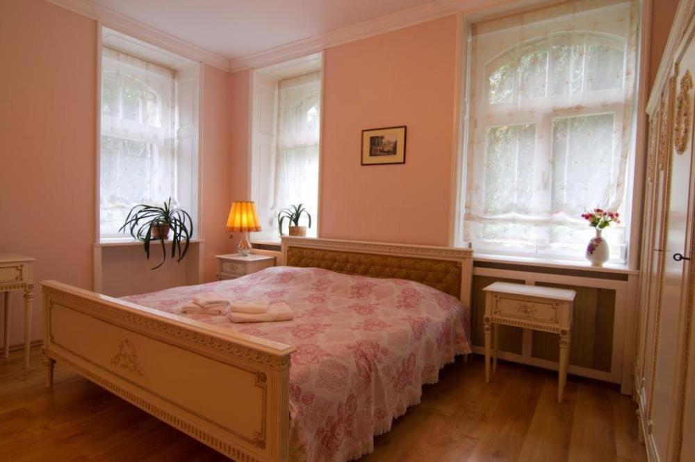 Apartmany Vila Liberty カルロヴィ・ヴァリ エクステリア 写真