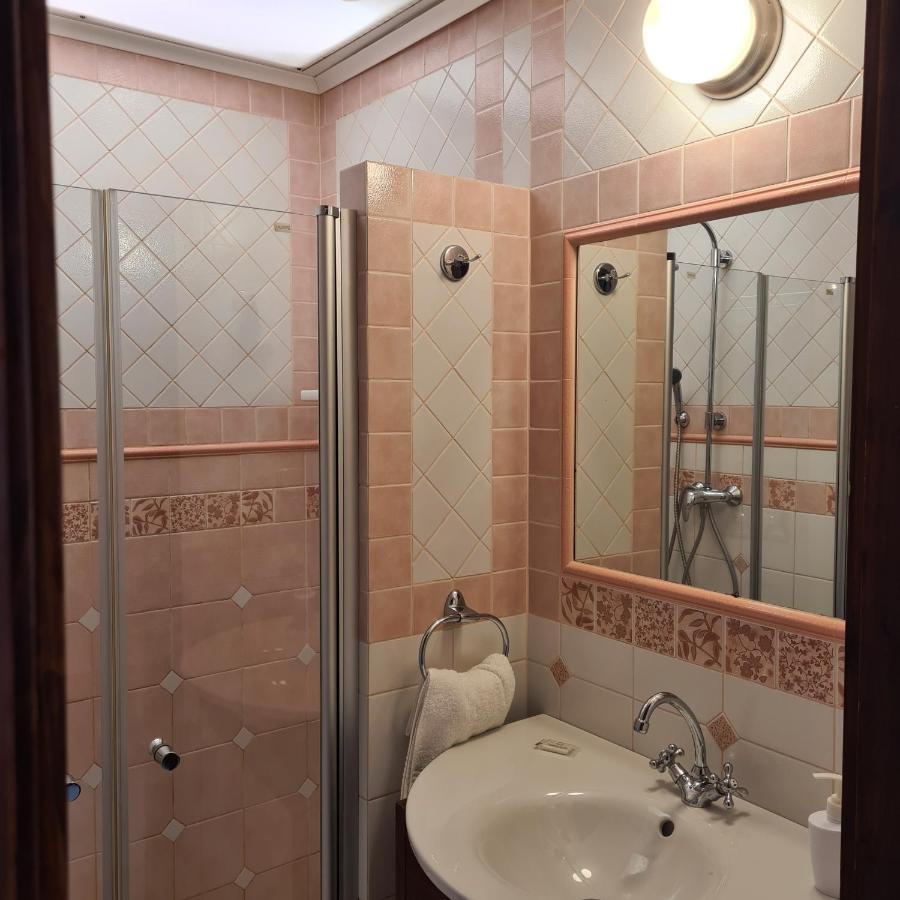 Apartmany Vila Liberty カルロヴィ・ヴァリ エクステリア 写真