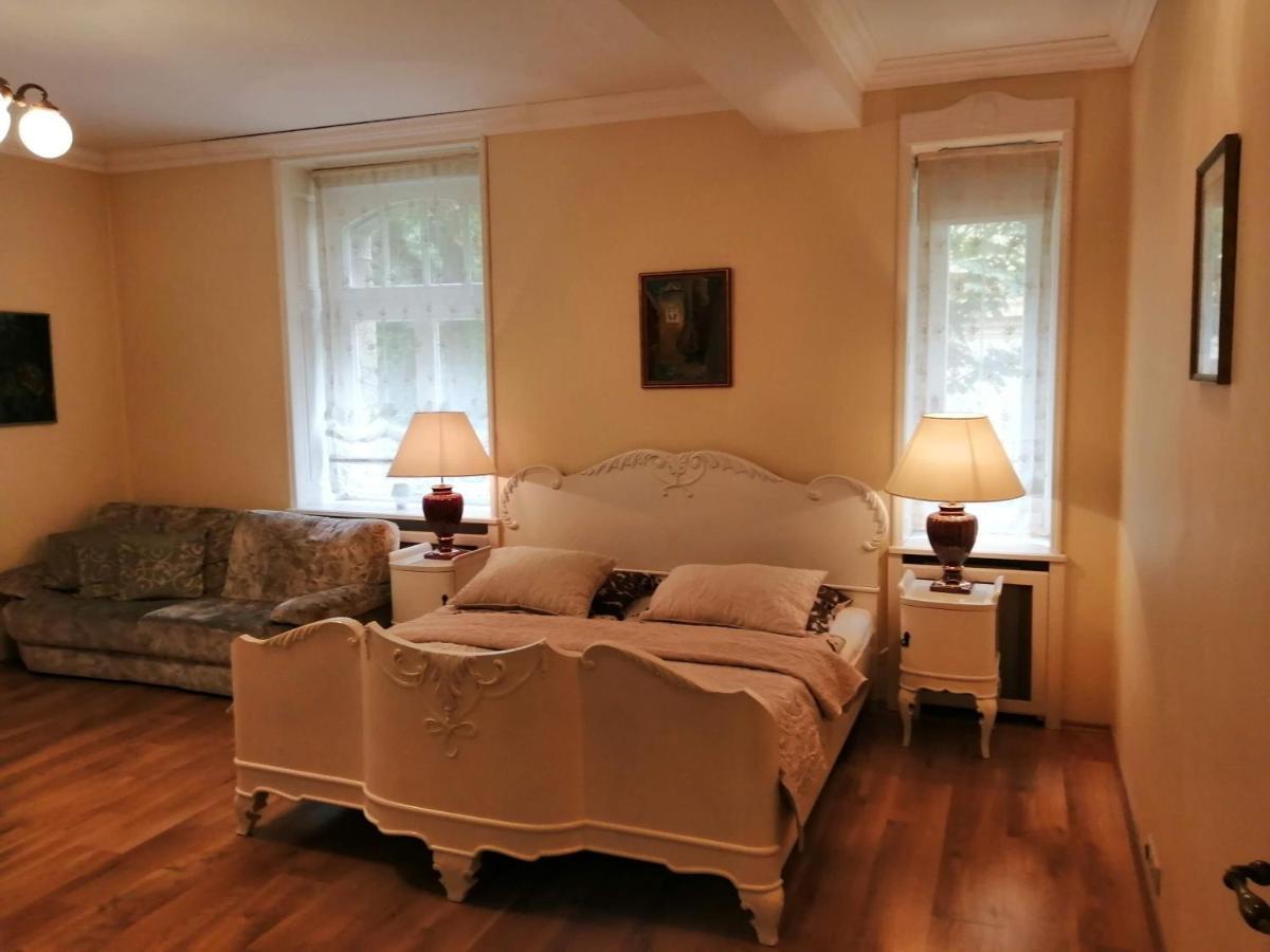 Apartmany Vila Liberty カルロヴィ・ヴァリ エクステリア 写真